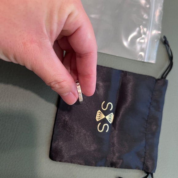 Sarah Swell Starry Sky Diamond Band / white gold - Picture 4 of 8